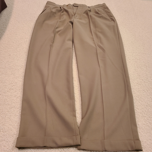 Claiborne Men's Pleated & Cuffed Pants Size 36x32 - Picture 8 of 15